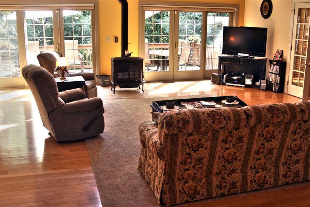 Hammer Creek Hideaway B&B Lititz Exterior photo
