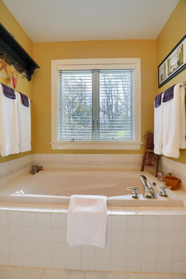 Hammer Creek Hideaway B&B Lititz Exterior photo